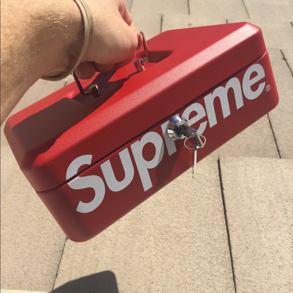 supreme lock box 130 Paypal